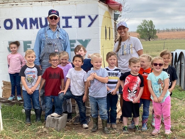 Miss Kuper and her pre-K class visiting the Gage dairy!